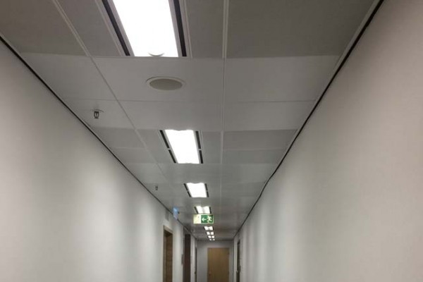 海港城的走廊LED照明